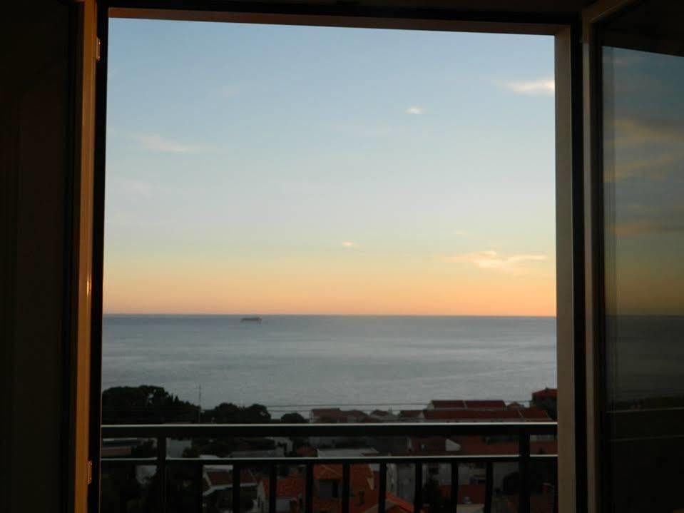 Apartments Baltazar Dubrovnik Rum bild